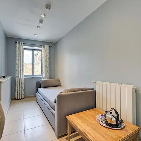 La Belle Vie Hotell Saint-Hilaire-dʼOzilhan
