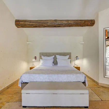 La Belle Vie Hotell 4*